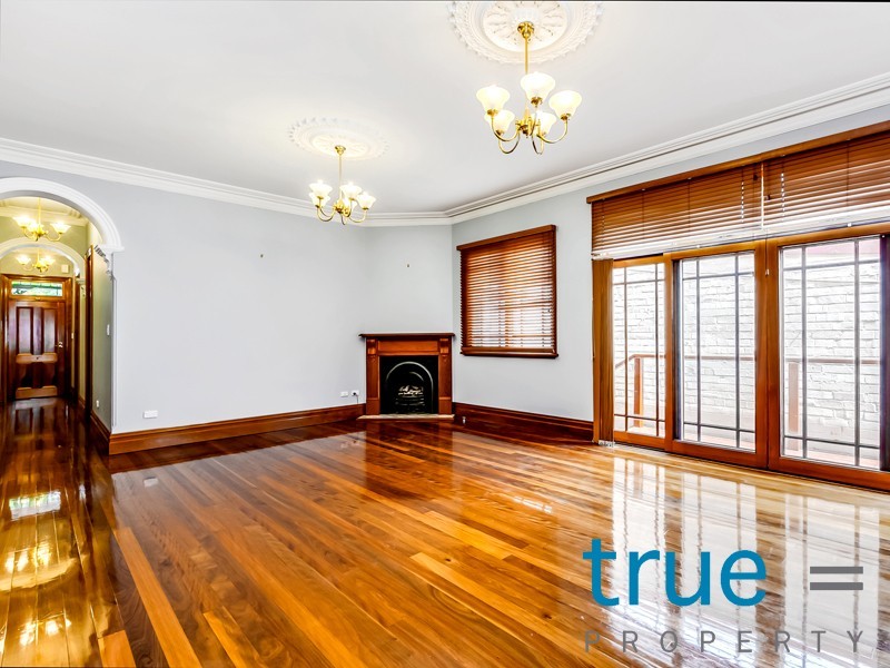 18 Roberts Street, Camperdown NSW 2050