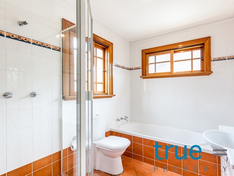 18 Roberts Street, Camperdown NSW 2050
