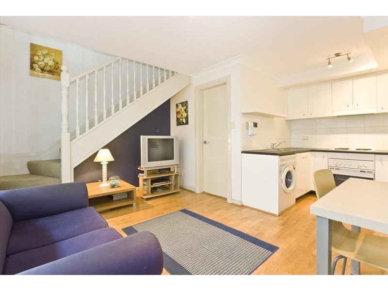 2/170 Wyndham Street, Alexandria NSW 2015