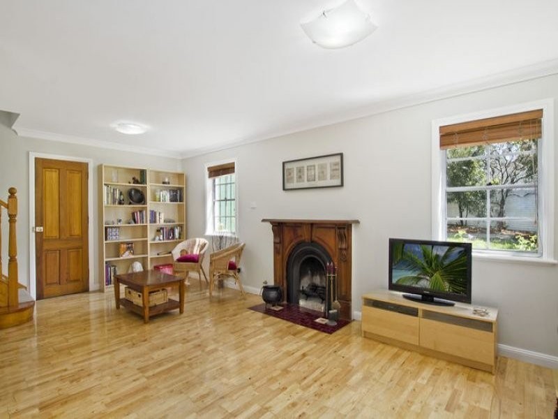 12 Albert Street, Erskineville NSW 2043