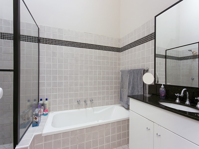 20A Binning Street, Erskineville NSW 2043