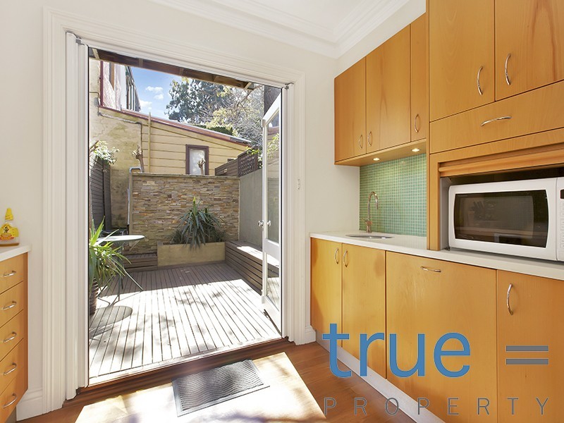 8 Lambert Street, Erskineville NSW 2043