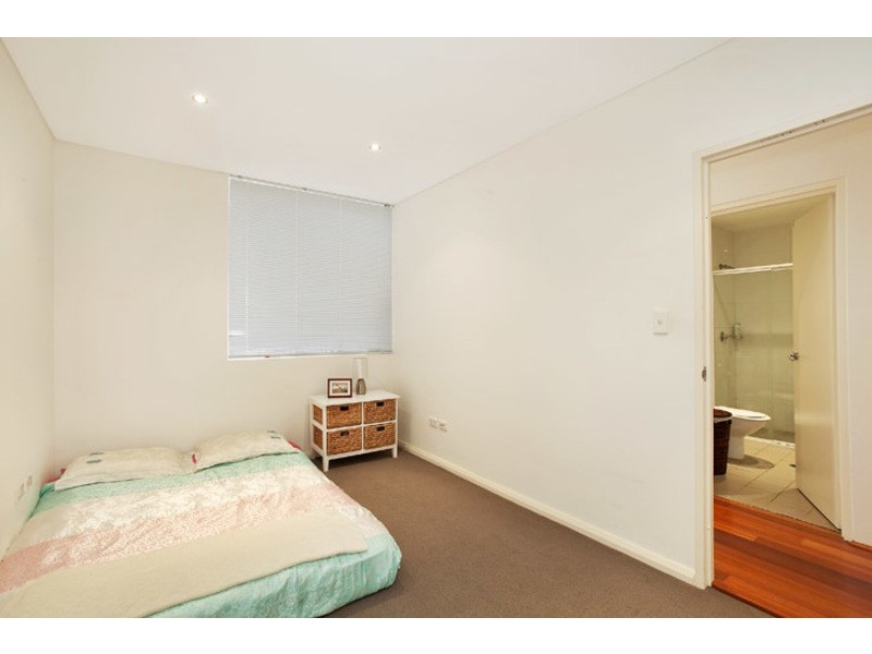 18/23 Ross Street, Glebe NSW 2037