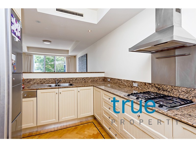 17 Rosemeadow Drive, Cabarita NSW 2137