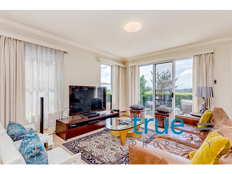 17 Rosemeadow Drive, Cabarita NSW 2137