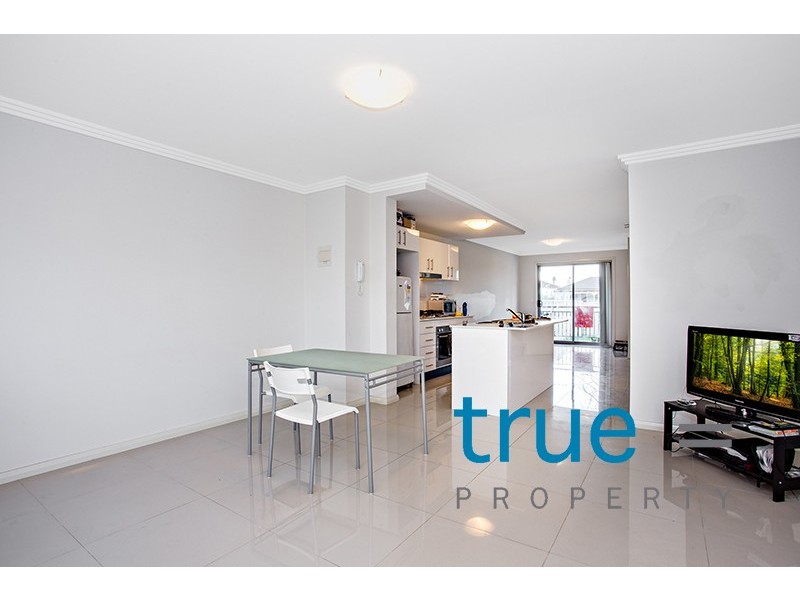 6/35-37 Wellington Road, Granville NSW 2142