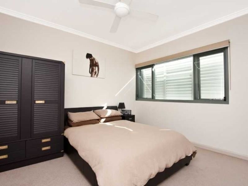 60/80 Princes Highway, St Peters NSW 2044