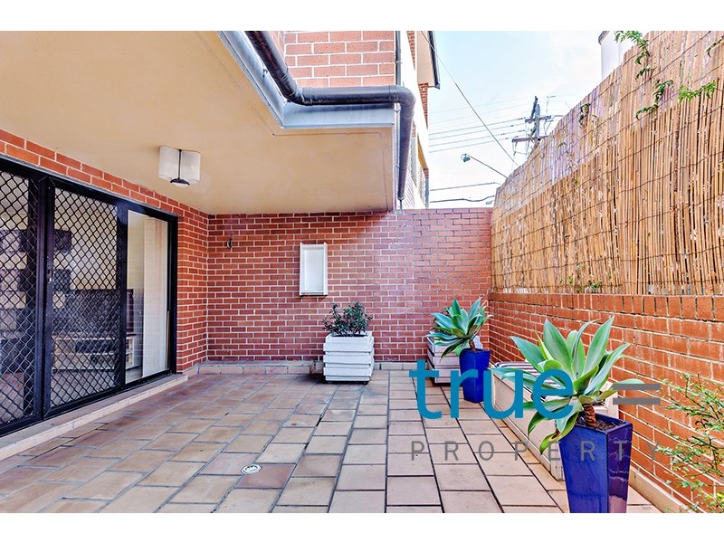 11/345 Illawarra Road, Marrickville NSW 2204