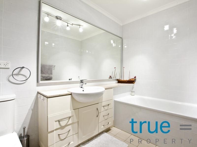 42/5 Woodlands Avenue, Breakfast Point NSW 2137