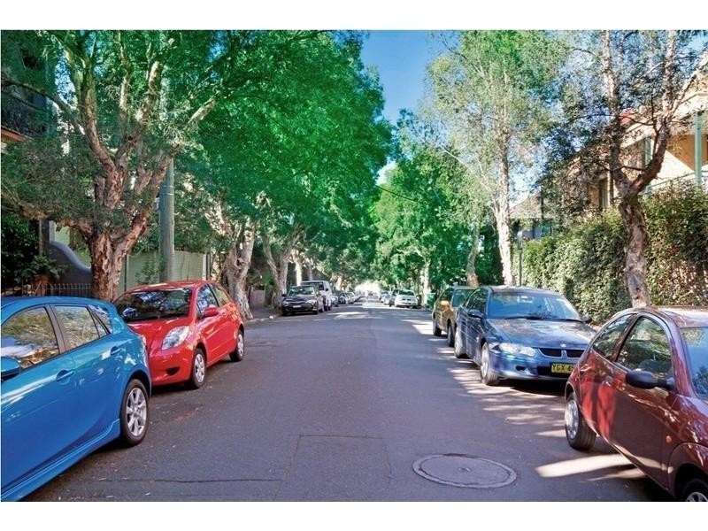 20/1 Linthorpe Street, Newtown NSW 2042