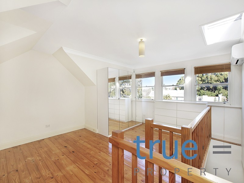 3 Pine Street, Newtown NSW 2042