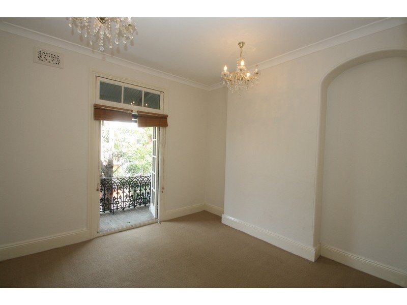 4 Thomas Street, Darlington NSW 2008