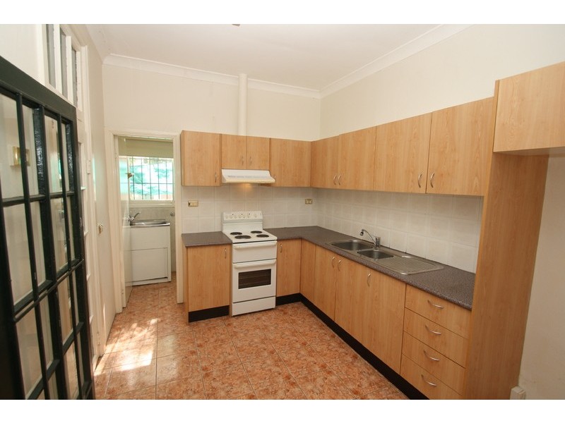 4 Thomas Street, Darlington NSW 2008