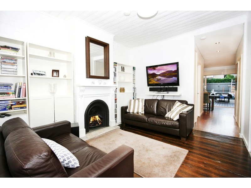 48 Kingsclear Road, Alexandria NSW 2015