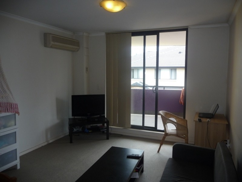 2705/32-36 Orara Street, Waitara NSW 2077