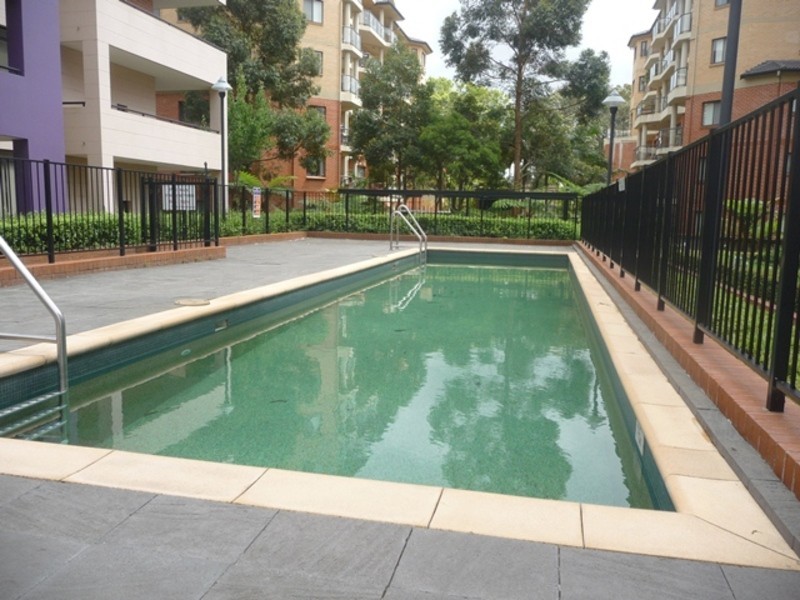 2705/32-36 Orara Street, Waitara NSW 2077