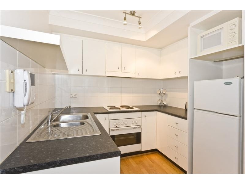 2/170 Wyndham Street, Alexandria NSW 2015