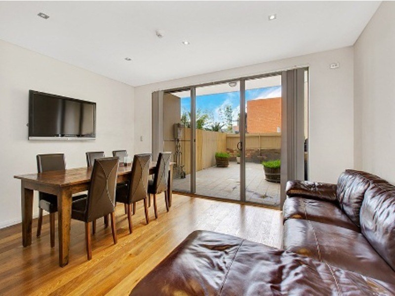 8/52-60 Renwick Street, Redfern NSW 2016