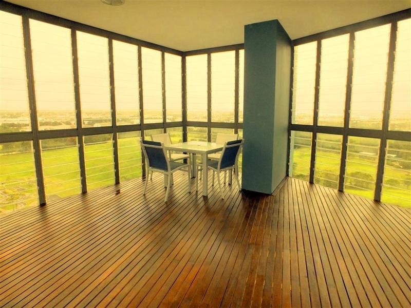 1702/221 Sydney Park Road, Erskineville NSW 2043