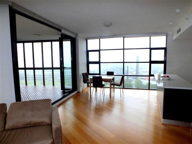 1702/221 Sydney Park Road, Erskineville NSW 2043