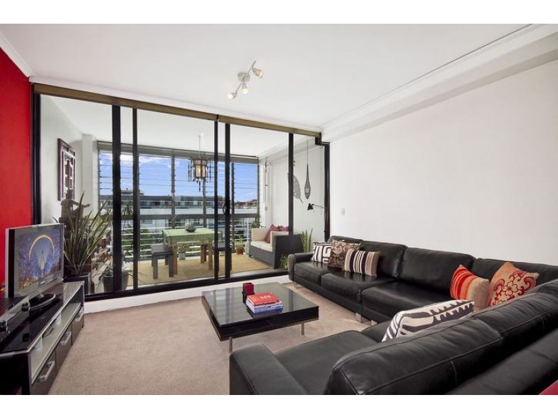 614/221 Sydney Park Road, Erskineville NSW 2043