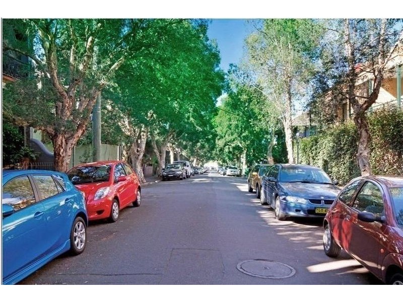 9/1 Linthorpe Street, Newtown NSW 2042