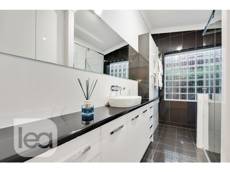 16 Winston Avenue, Clarence Gardens SA 5039