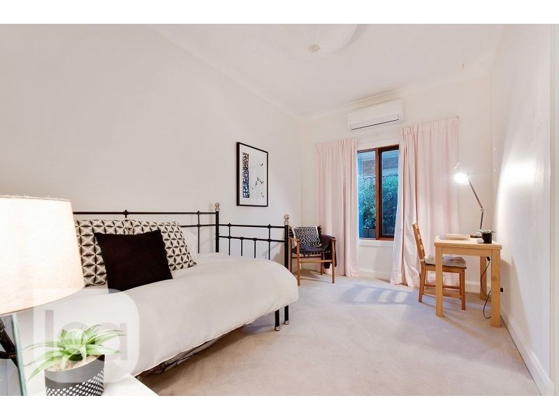 16 Winston Avenue, Clarence Gardens SA 5039