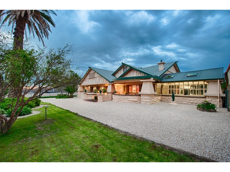 153 Shepherds Hill Road, Eden Hills SA 5050