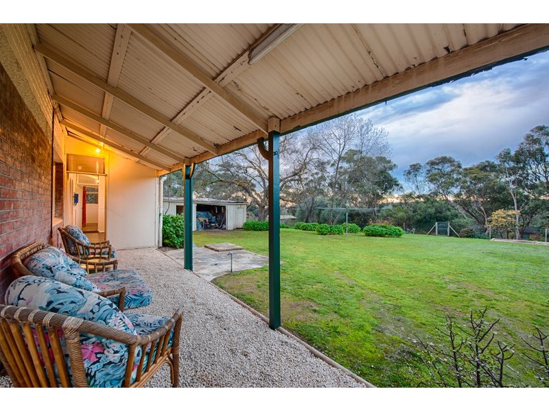 153 Shepherds Hill Road, Eden Hills SA 5050