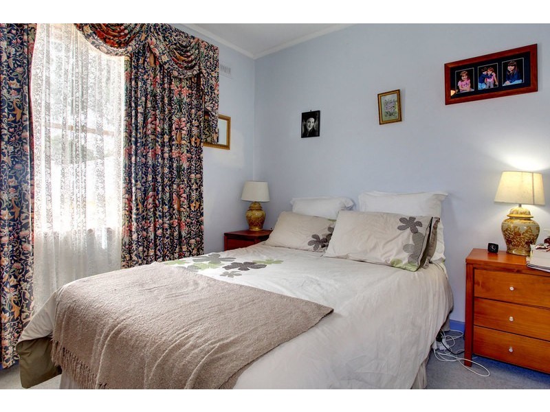 151 Avenue Road, Clarence Gardens SA 5039