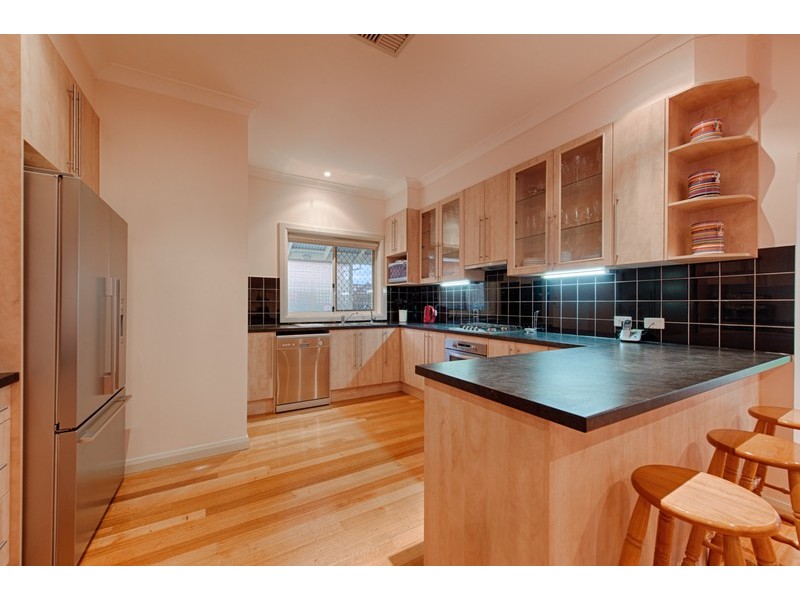 16 Chamberlain Avenue, Clarence Gardens SA 5039