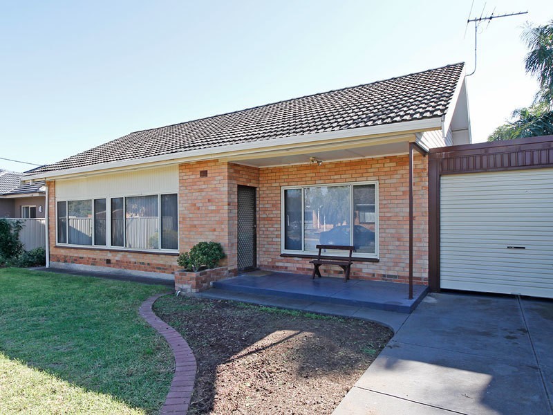 5 Parkwood Grove, Mitchell Park SA 5043