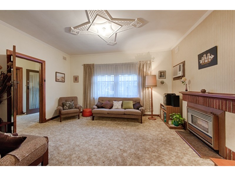 53 Dinwoodie Avenue, Clarence Gardens SA 5039