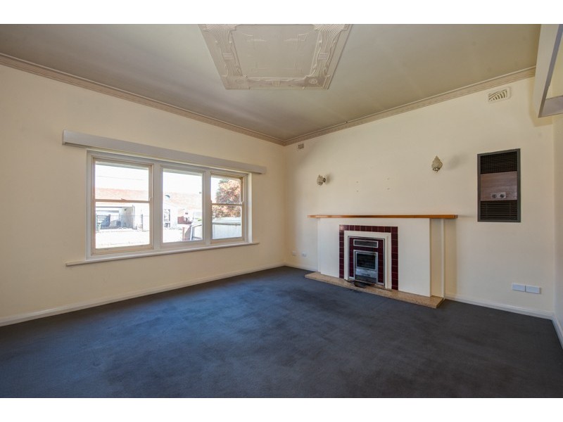 148 Avenue Road, Clarence Gardens SA 5039