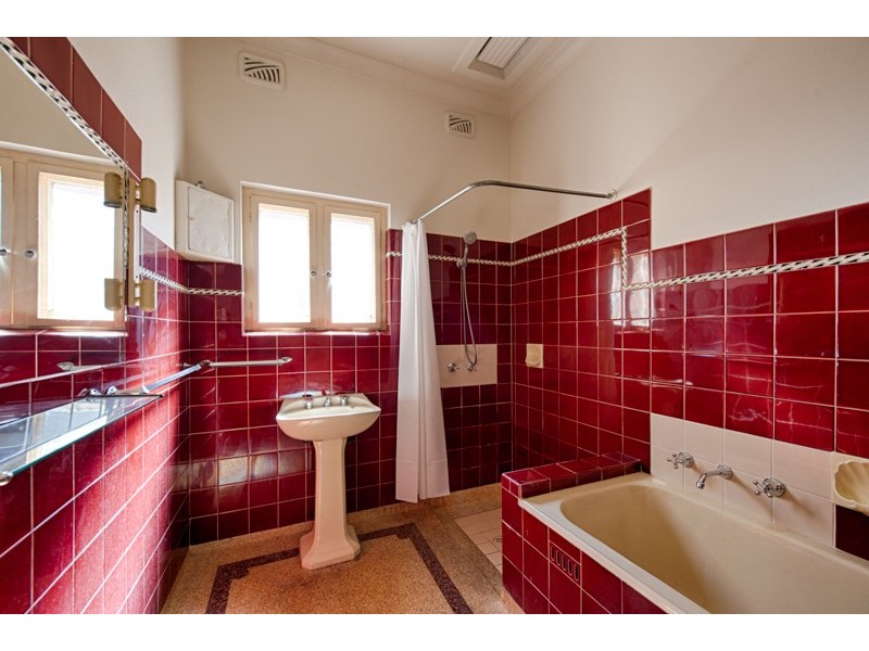 148 Avenue Road, Clarence Gardens SA 5039