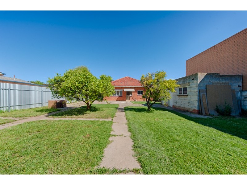 148 Avenue Road, Clarence Gardens SA 5039