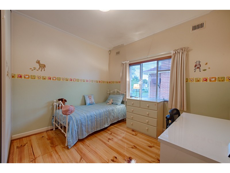 13 Day Avenue, Broadview SA 5083