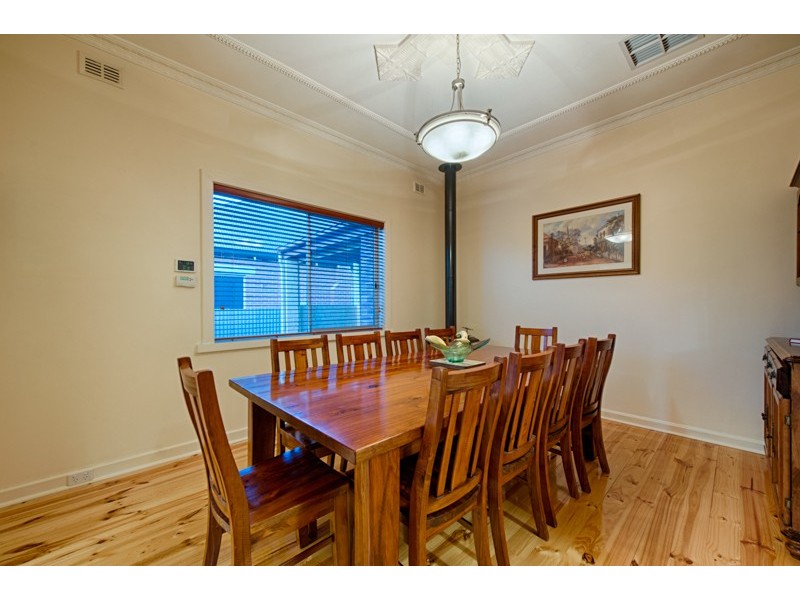 33 Clovelly Avenue, Clarence Gardens SA 5039