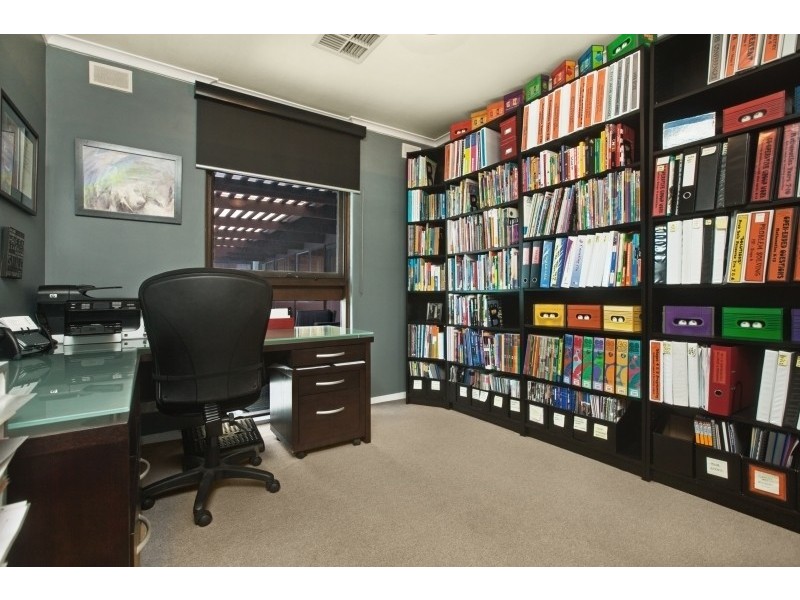 18 Stanford Crescent, Fulham Gardens SA 5024