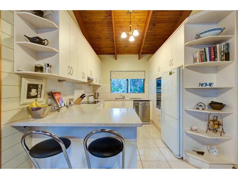 27 Charlick Road, Crafers West SA 5152