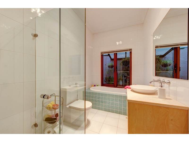 77 Gladys Street, Clarence Gardens SA 5039