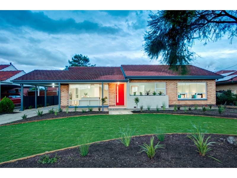 10 Columbine Avenue, West Lakes Shore SA 5020