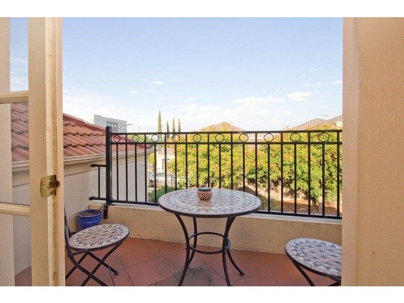 1 Alexandrina Walk, Mawson Lakes SA 5095