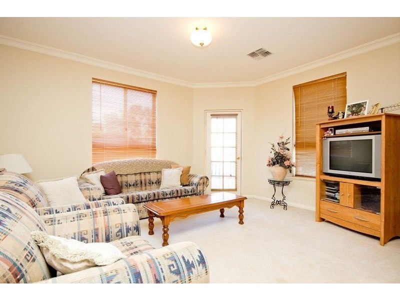 1 Alexandrina Walk, Mawson Lakes SA 5095