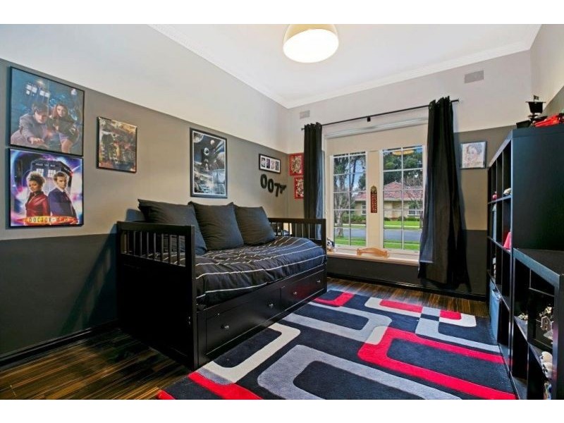 12 Louise Avenue, Fulham SA 5024