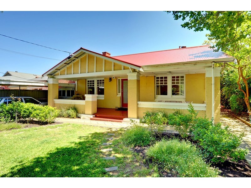 84 Seventh Avenue, St Peters SA 5069