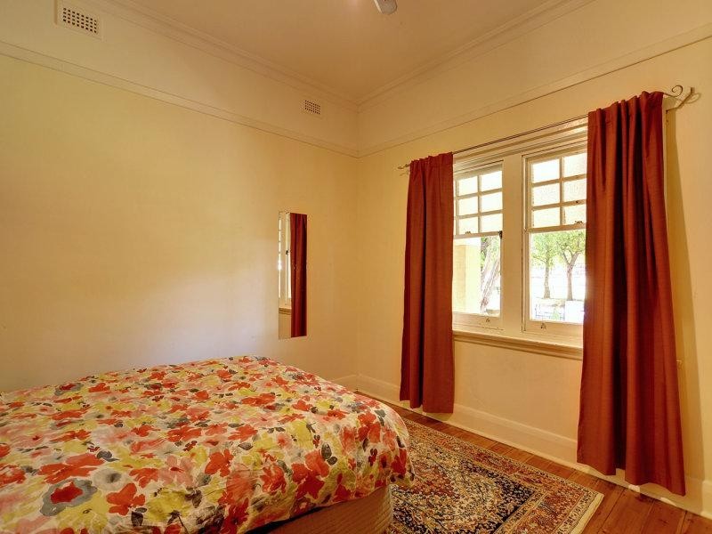 84 Seventh Avenue, St Peters SA 5069