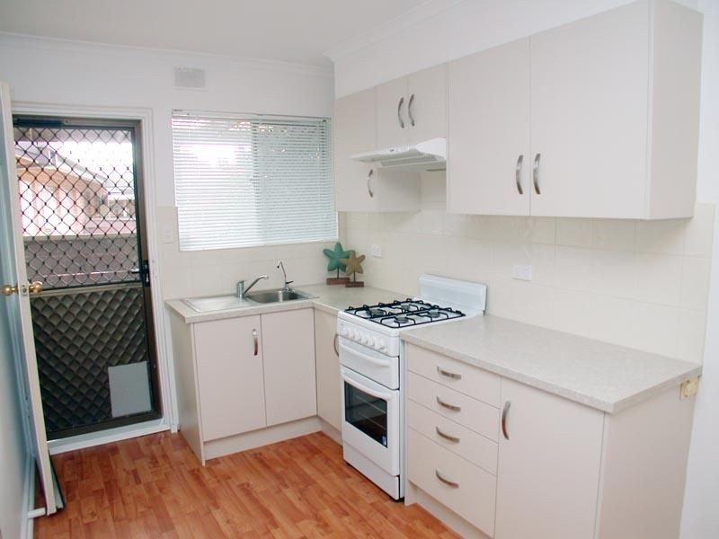 28/60 Booth Avenue, Morphett Vale SA 5162