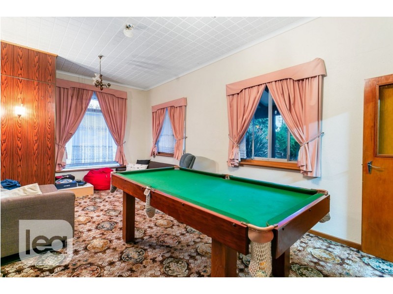 4 Newton Avenue, Clovelly Park SA 5042